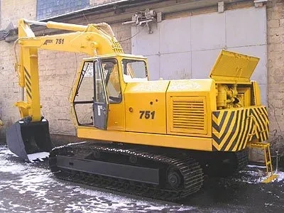 Послуги гусеничного екскаватора