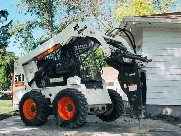 Потужний Гідромолот на базі Bobcat S160