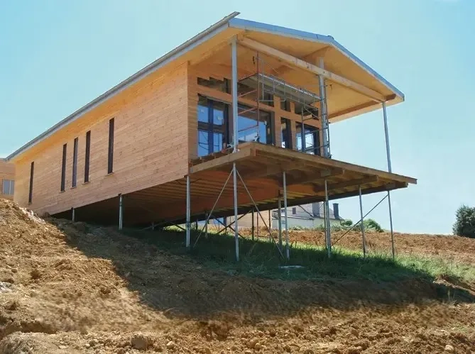 Установка гвинтових паль на схилах і проблемних грунтах від 200 ₴/пог.м