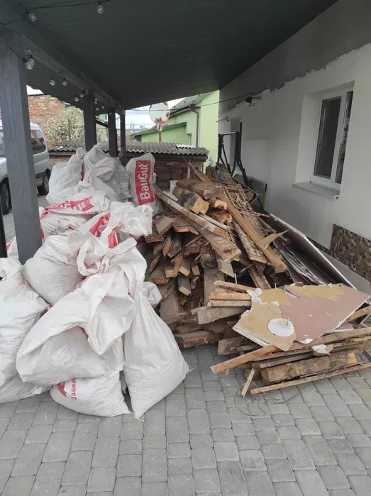 Демонтаж, Вивіз будівельних відходів + Вантажники.