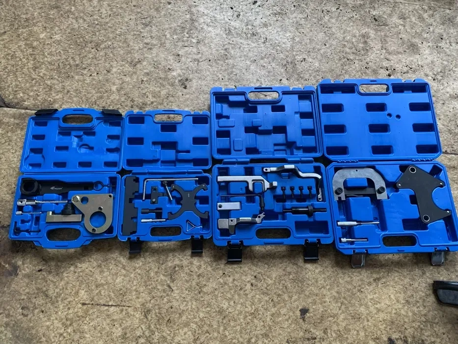 Професійне Обладнання для Заміни ГРМ: Набори Фіксаторів для Всіх Марок Авто!