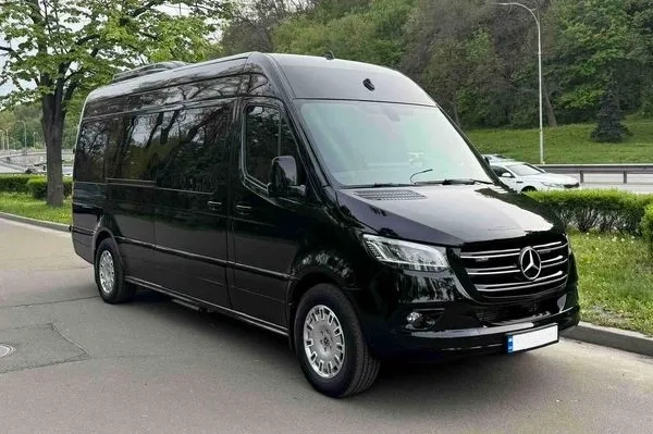 008 Трансфер на мікроавтобус Mercedes Sprinter VIP Варшава Краків Кишинів Польша Молдова