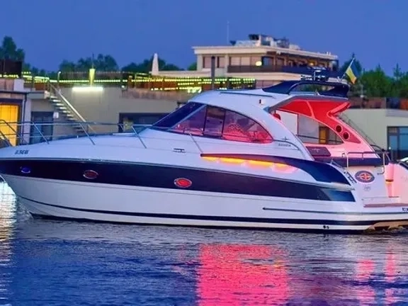 Катер-яхта Bavaria 37 Sport HT VIP