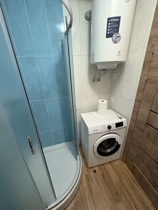 Здається 2-кімнатна кв. + з новим ремонтом (Нивки)