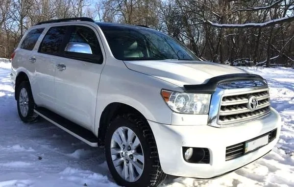 238 Позашляховик на весілля Toyota Sequoia біла