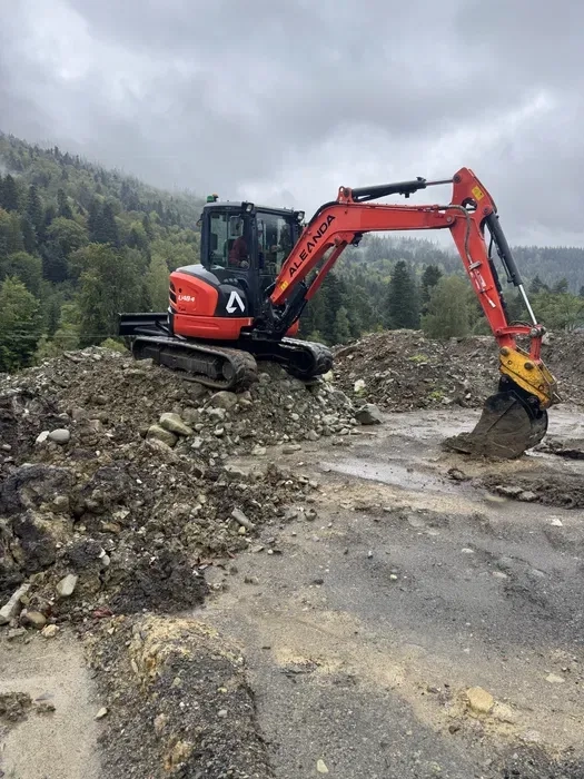 Швидке Виконання Земляних Робіт. Послуги Екскаватора.