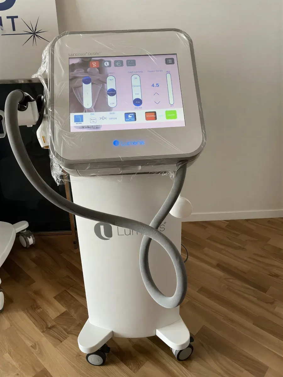 Апарат для лазерної епіляції волосся Lumenis LightSheer Desire