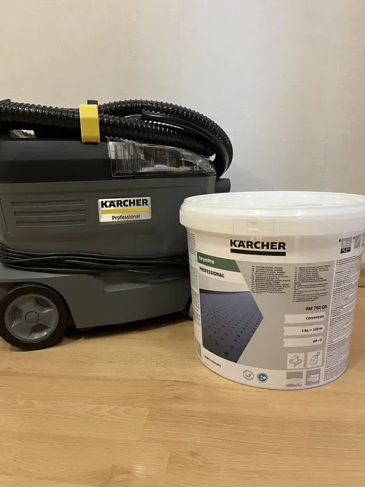 Миючий пилосос Karcher