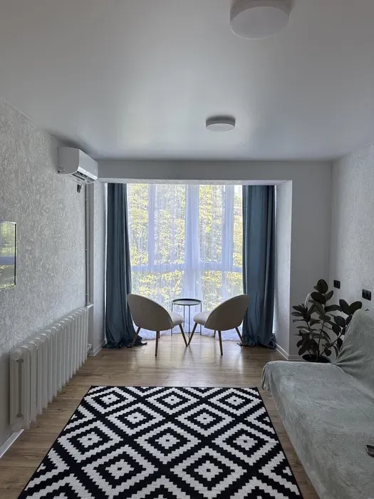 Квартира подобово в Західному районі — біля 4 лікарні та госпіталю