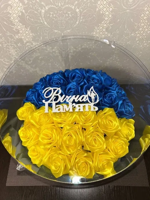 Букети з атласної стрічки, для особливих моментів на замовлення