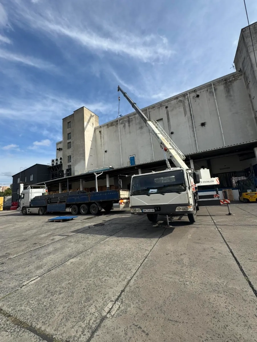 Автокрана 20т Zoomlion 20t xcmg