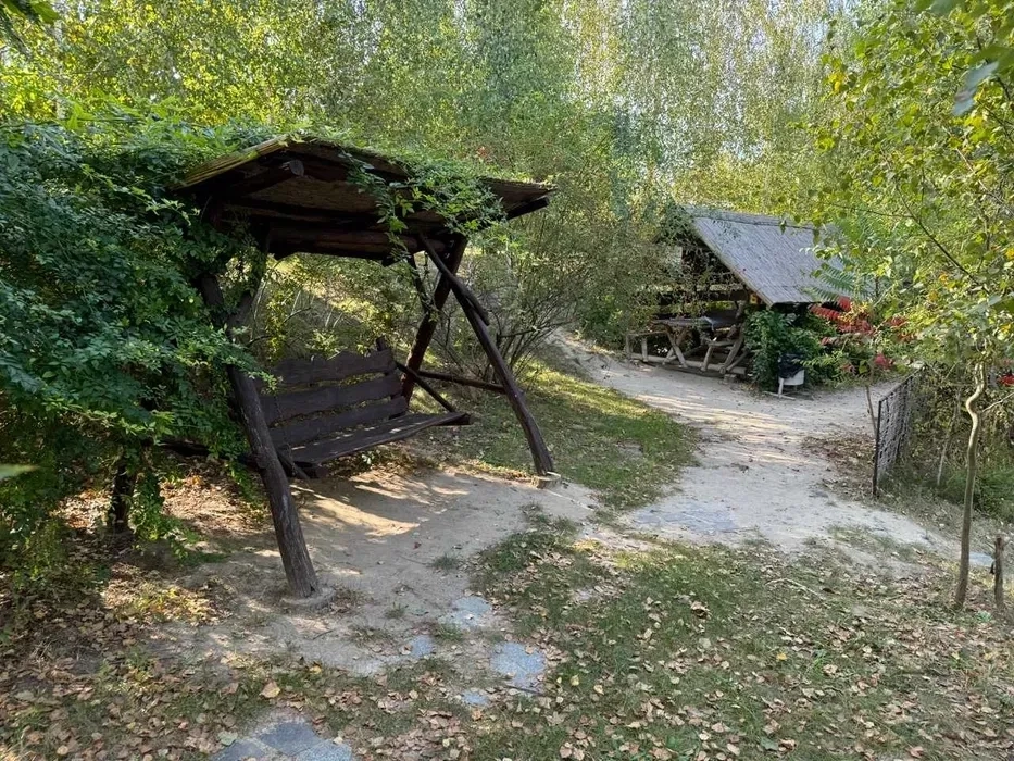 Три Гусака – База Відпочинку. Альтанки в Гореничах.