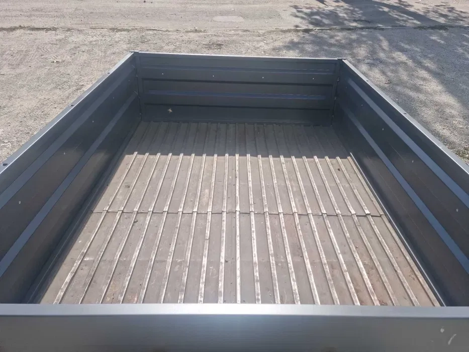 Причеп з вантажопідйомністю 100 кг