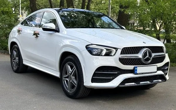 244 Авто на весілля Mercedes Benz Gle AMG Coupe білий