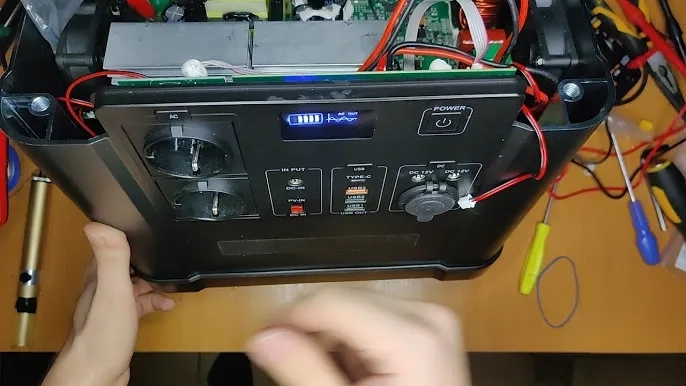 Ремонт інверторів,зарядних станцій Ремонт Инверторов 12-220 вольт вт,