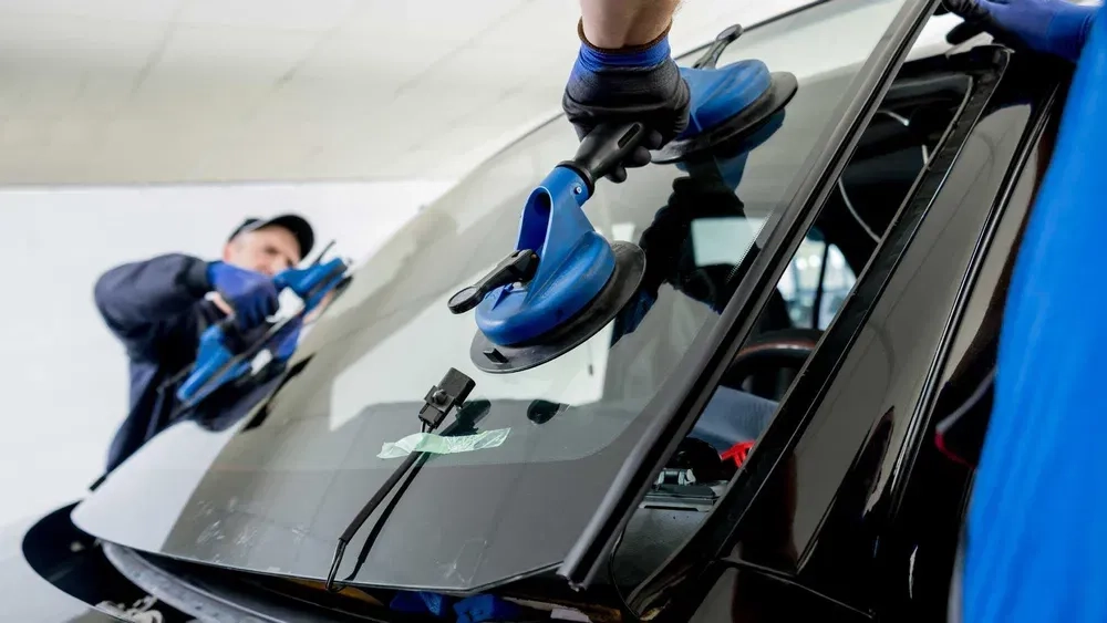 Професійна заміна автоскла — швидко та якісно!