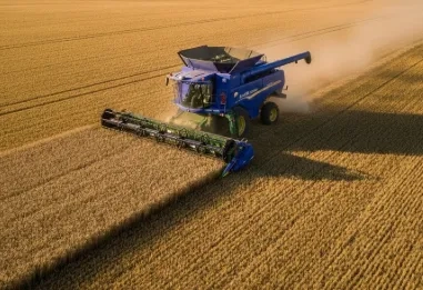 Комбайн John-Deere Львівська область