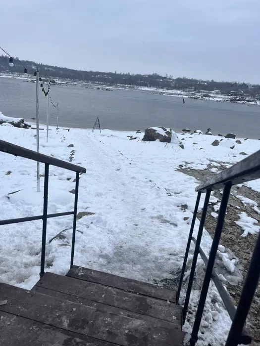 Чан, баня, лазня, альтанка, на березі Дніпра