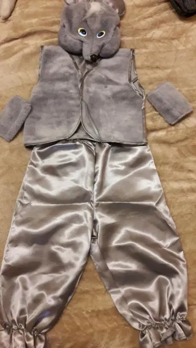 Костюм мишки, зайчика, сніговика, петрушки 3-7років