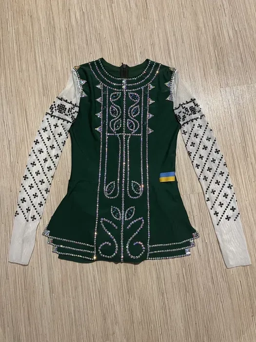 Купальник для художньої гімнастики на 12-14 років.