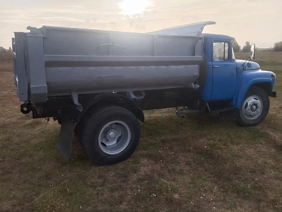 Щебінь пісок річковий відсів, бетон вивіз сміття, торфокрошка