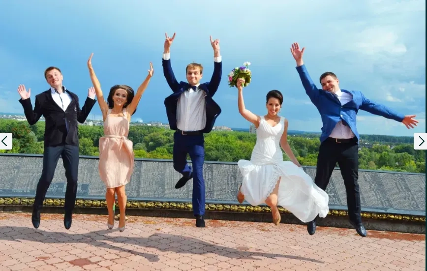 Фотограф від 1000грн.Весілля Випускні Відеозйомка Оцифровка Відео!)