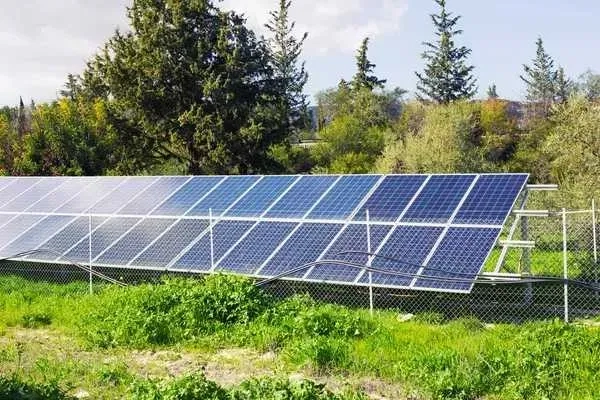 Сонячні електростанції (СЕС) "під ключ". Монтаж сонячних панелей.