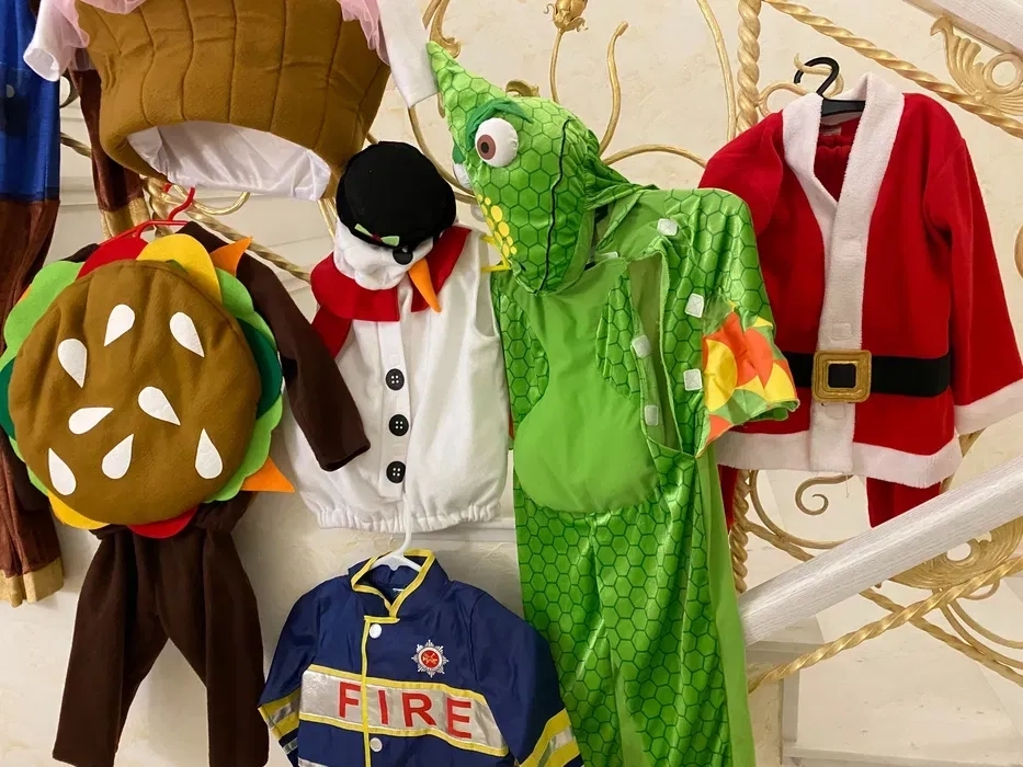 Новорічні костюми