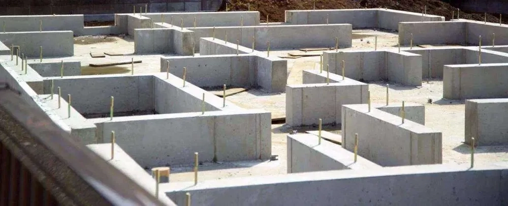 Будівництво фундаменту