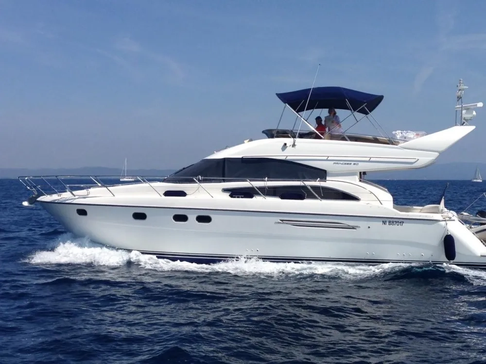 Яхта "Принцес 50"