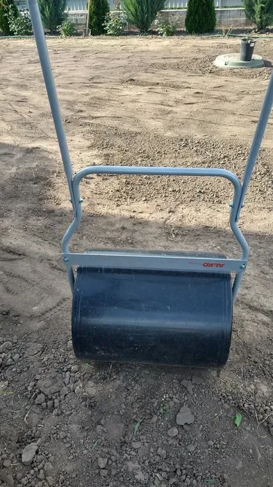 Каток садовий, для землі газона