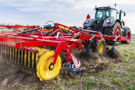 Борона-ґрунтофреза для підготовки поля