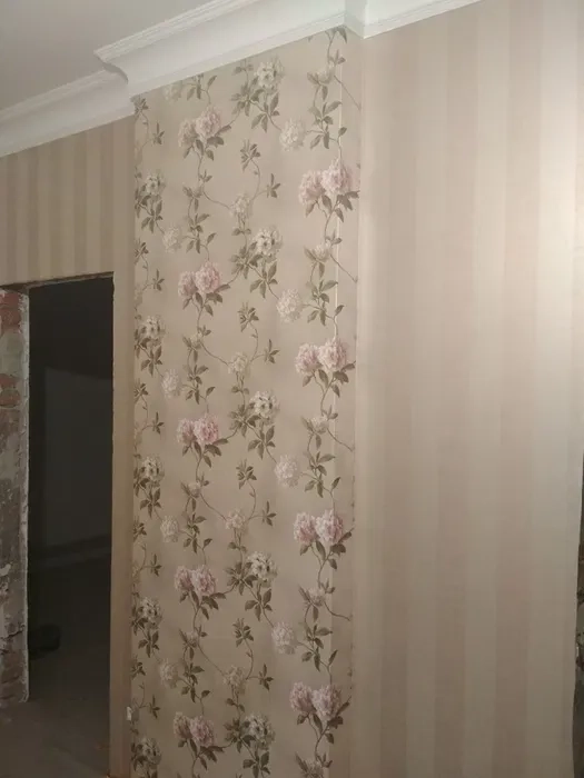 Поклейка однотонних шпалер та всіх інших видів