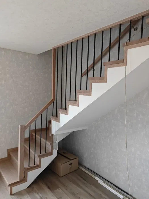 Ремонт - обшивка деревом / сходів бетонних каркасів