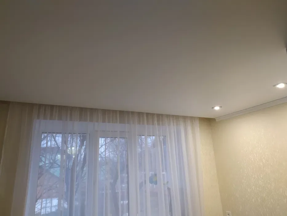 Натяжні стелі, натяжные потолки