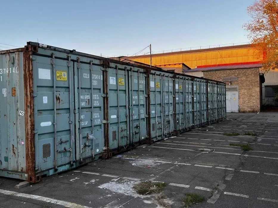 Міні склад 5 10 15 30м.кв. Охорона, зручний під'їзд. Проспект перемоги