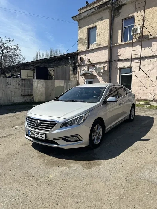 Автомобіль Hyundai