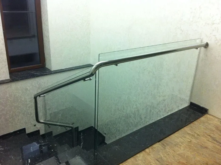 Сходи, Перила нержавійка, дерево, металеві, особливий дизайн