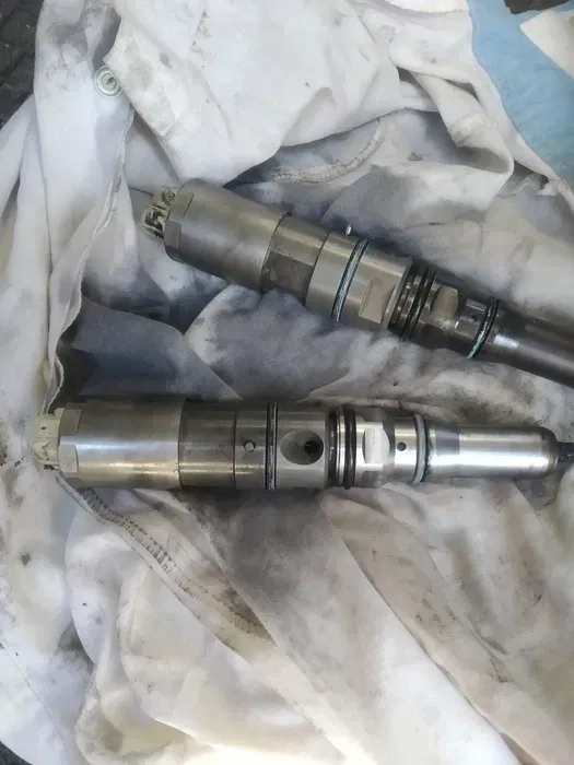 Ремонт насос-форсунок Renault Magnum, Premium dxi