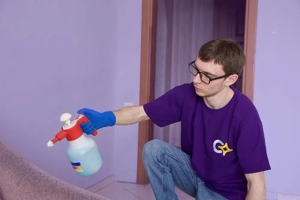 Чистка меблів Рівне, Хімчистка, прання