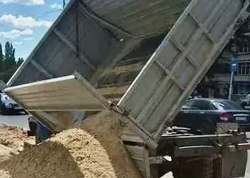 Доставка сипучих будівельних матеріалів: Пісок, щебінь, відсів, шлак, вивіз сміття