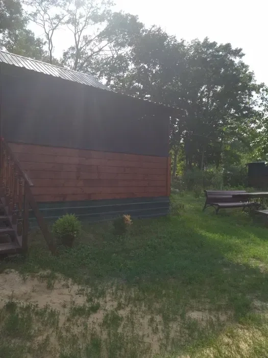 Будинки біля річки Десна