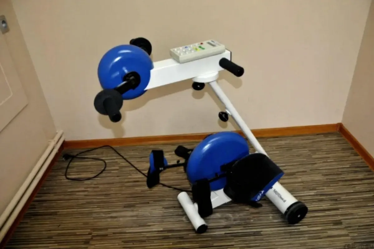 Ортопедичний відновлювальний пристрій motomed viva 2