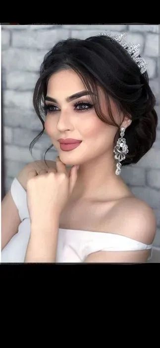 Весільна зачіска, макіяж, образ на випускний