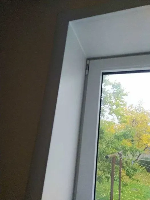 Монтаж пластикових укосів (теплі) за низькими цінами