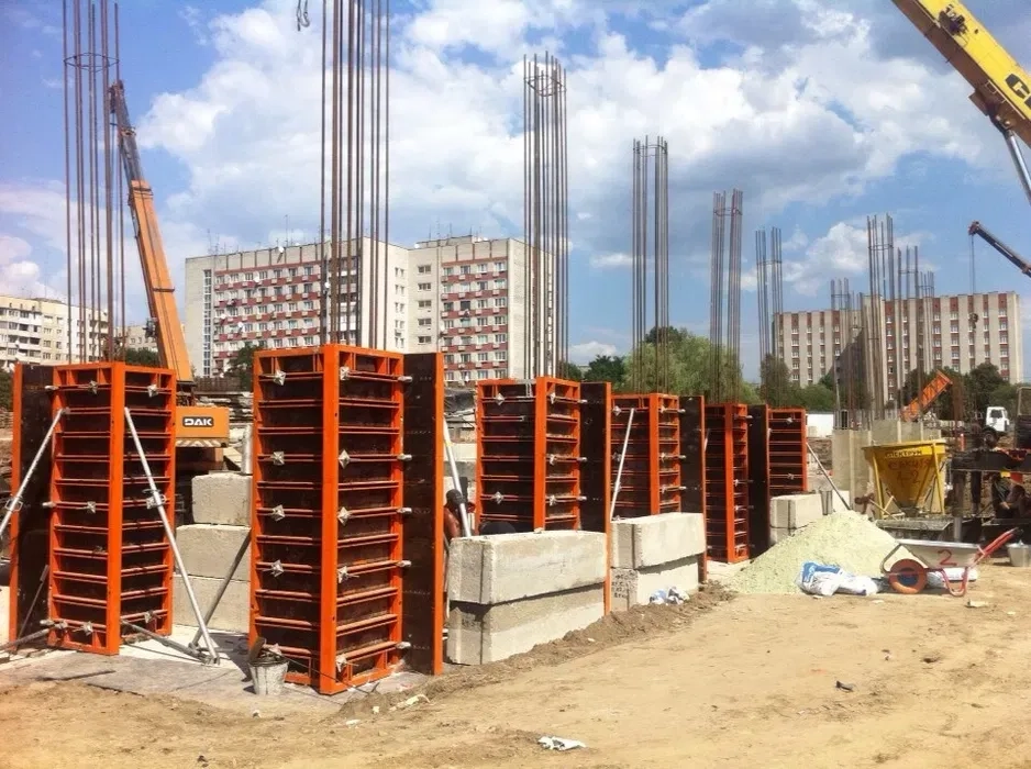 Опалубки стін та стелі.Колони.