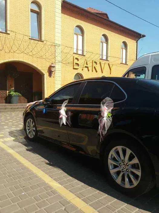 Авто преміум класу тойота камрі 24 року