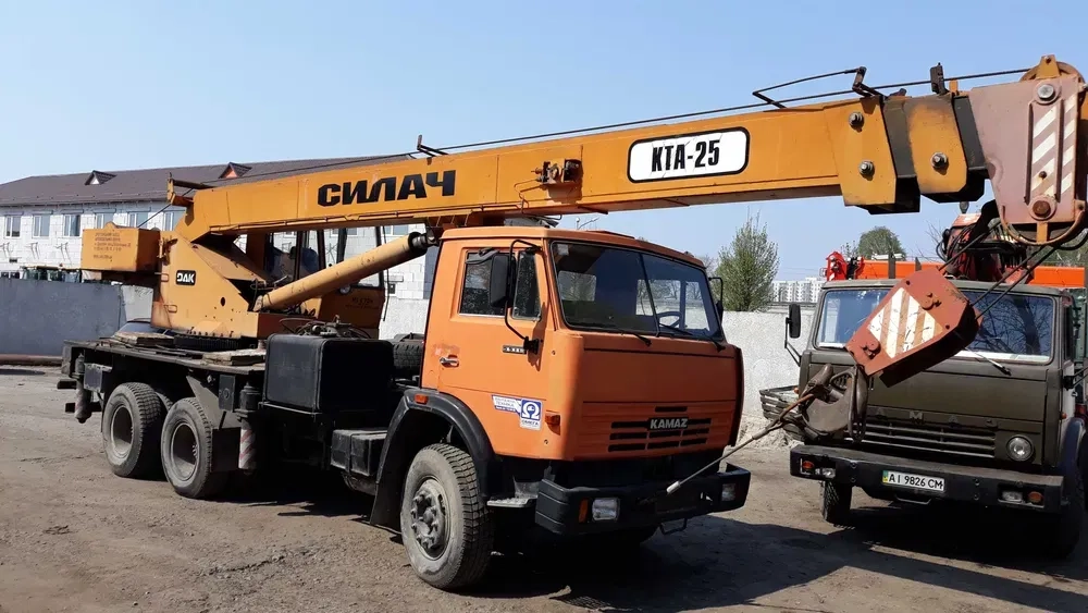 Автокран 25 т. 
