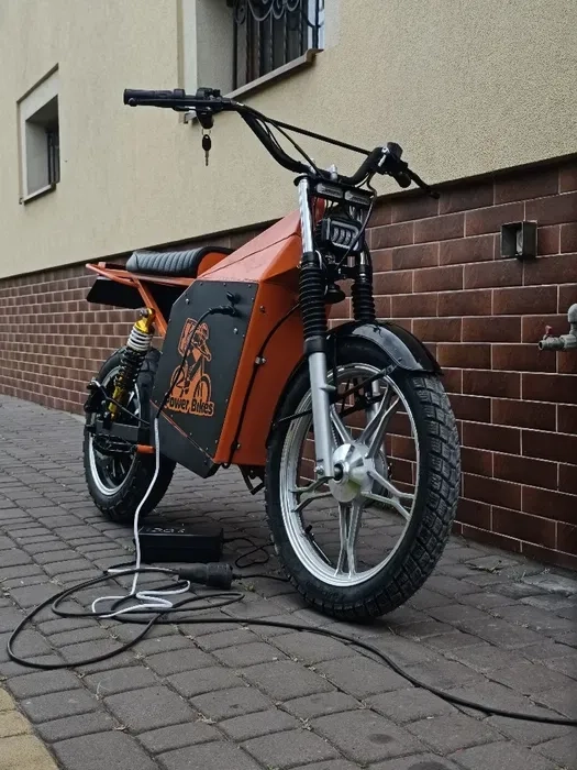 Електровелосипед, електробайк.