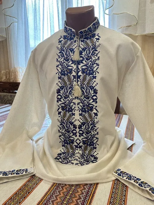 Вишиванки під замовлення для всієї сім'ї